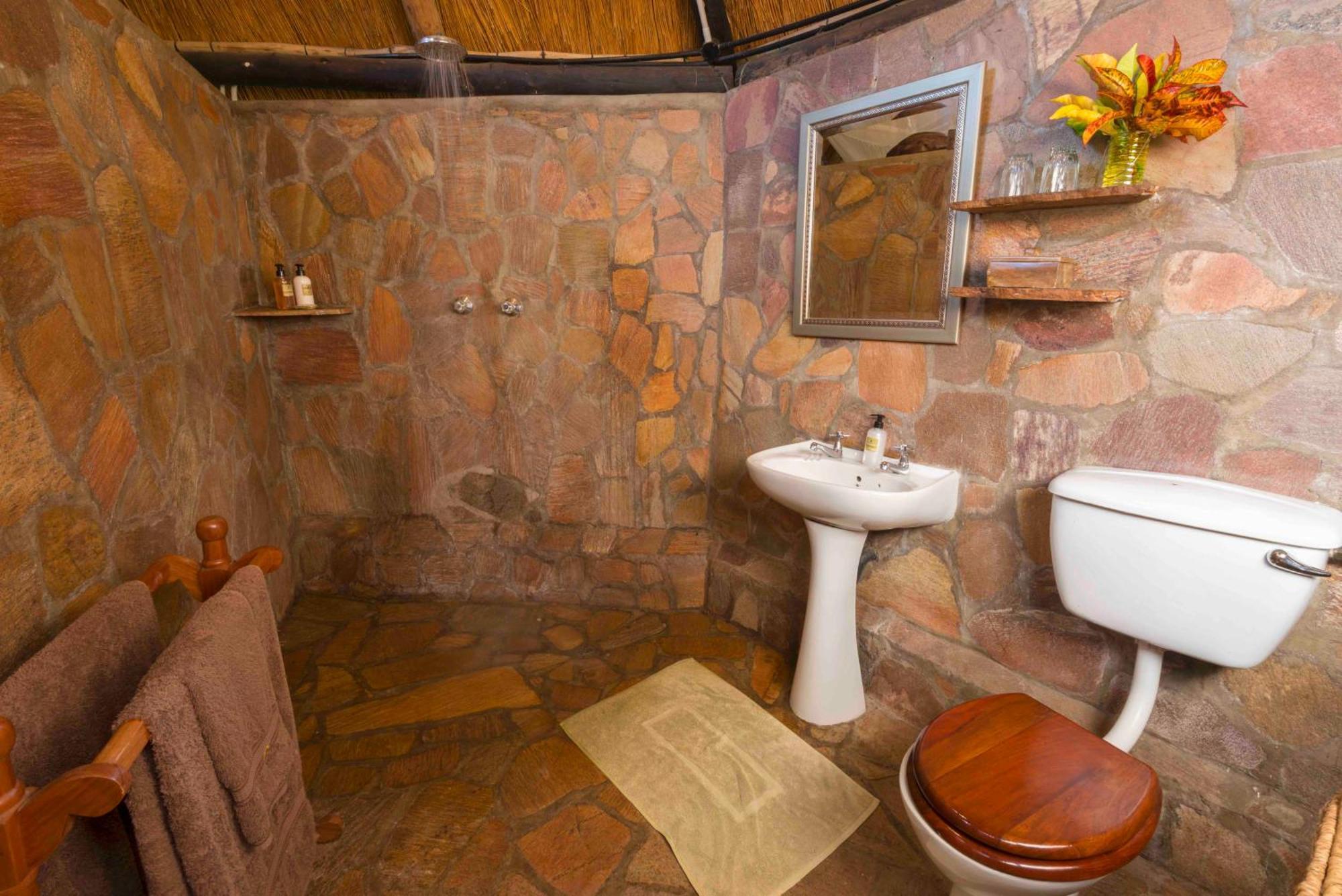 Hornbill Lodge Kariba Exterior photo